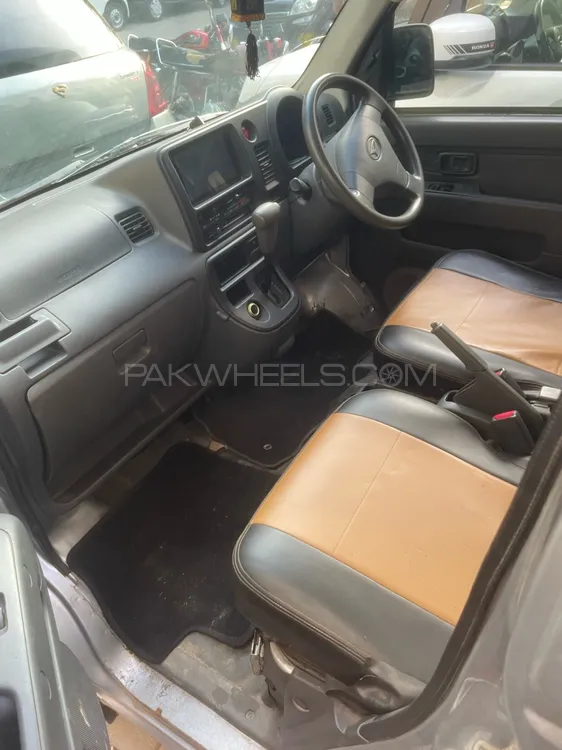 Daihatsu Hijet 2014 for Sale in Lahore Image-1