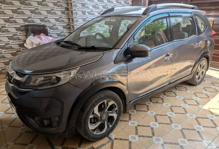 Honda BR-V 2018 for Sale in Lahore Image-1