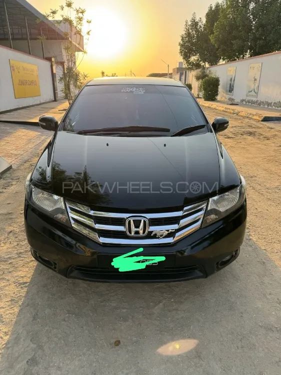 Honda City 2015 for Sale in Rahim Yar Khan Image-1