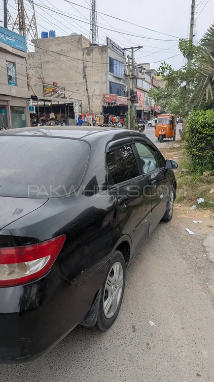 Honda City 2004 for Sale in Lahore Image-1
