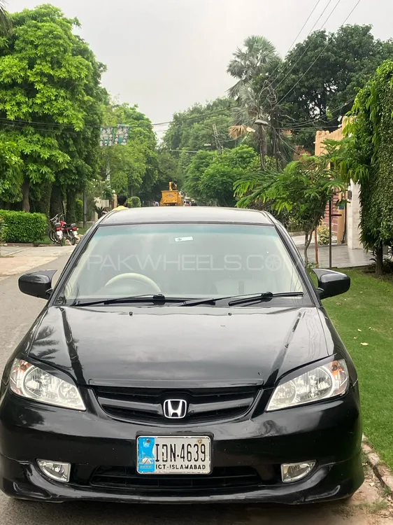 Honda Civic 2004 for Sale in Lahore Image-1