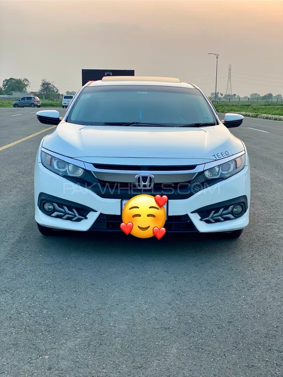 Honda Civic 2017 for Sale in Muridke Image-1