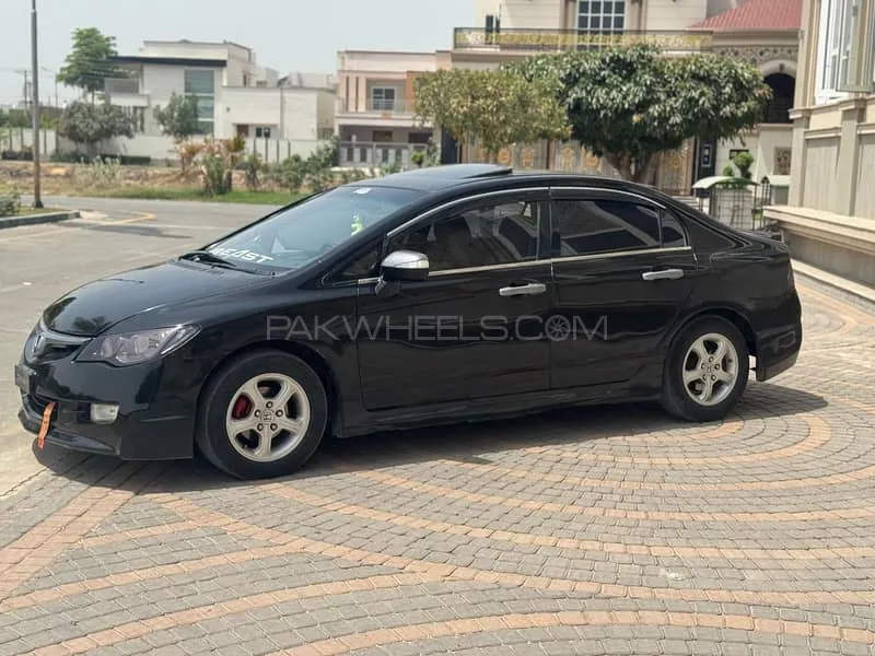 Honda Civic 2007 for Sale in Sahiwal Image-1