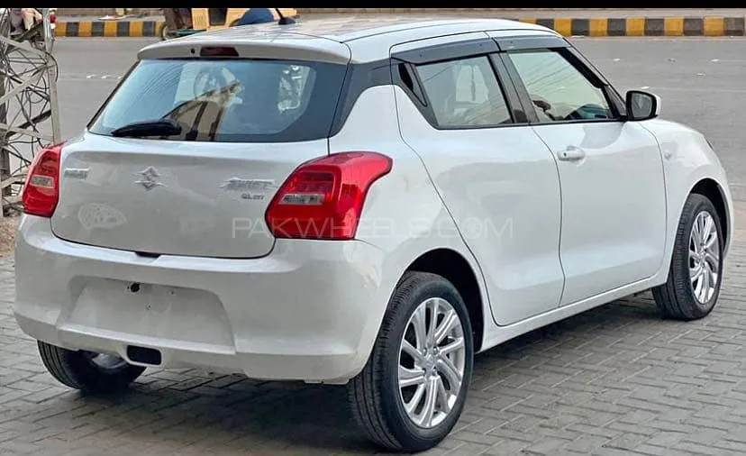 Suzuki Swift 2023 for Sale in Karachi Image-1