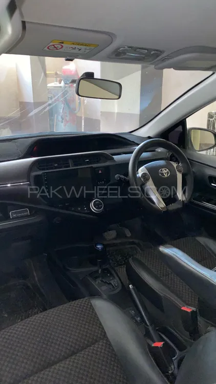 Toyota Aqua 2015 for Sale in Karachi Toyota Aqua 2015 for Sale in Karachi Image-4