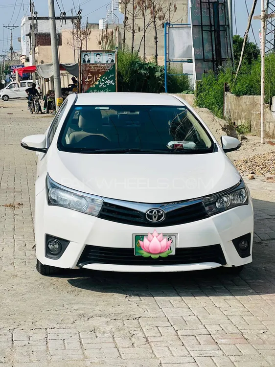 Toyota Corolla 2016 for Sale in Gujrat Image-1