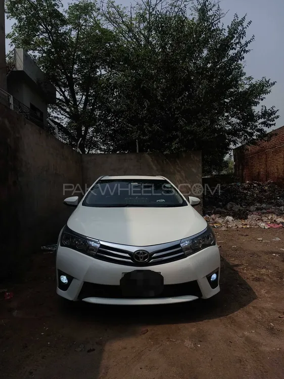 Toyota Corolla 2016 for Sale in Sargodha Image-1