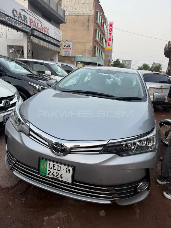 Toyota Corolla 2018 for Sale in Faisalabad Image-1
