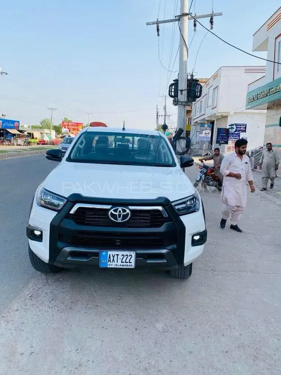 Toyota Hilux 2022 for Sale in Islamabad Image-1