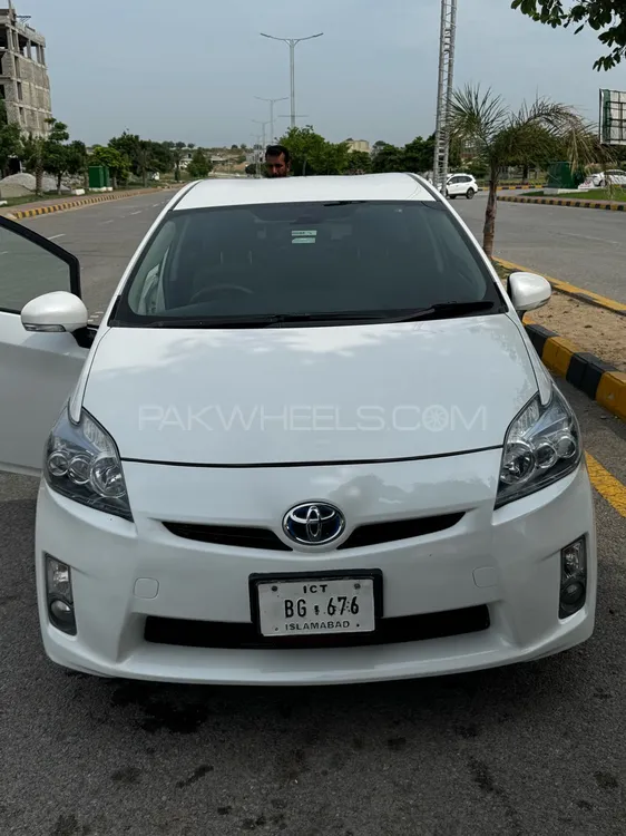 ٹویوٹا پریوس 2011 for Sale in اسلام آباد Image-1