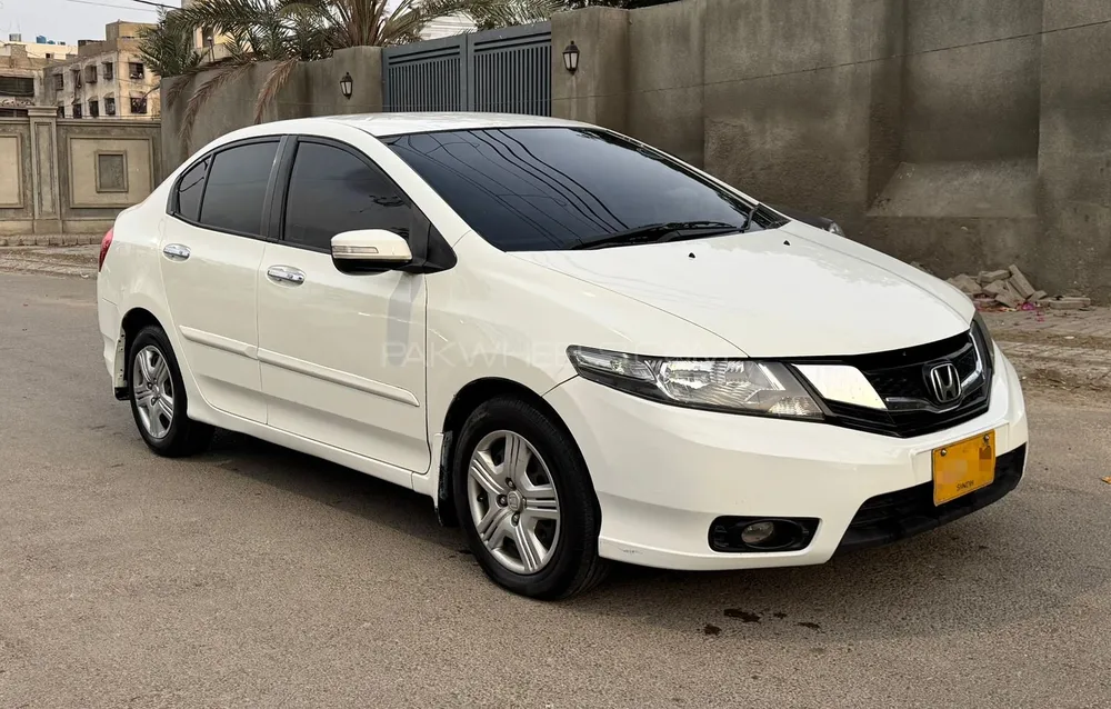 Honda City 2018 for Sale in Karachi Image-1