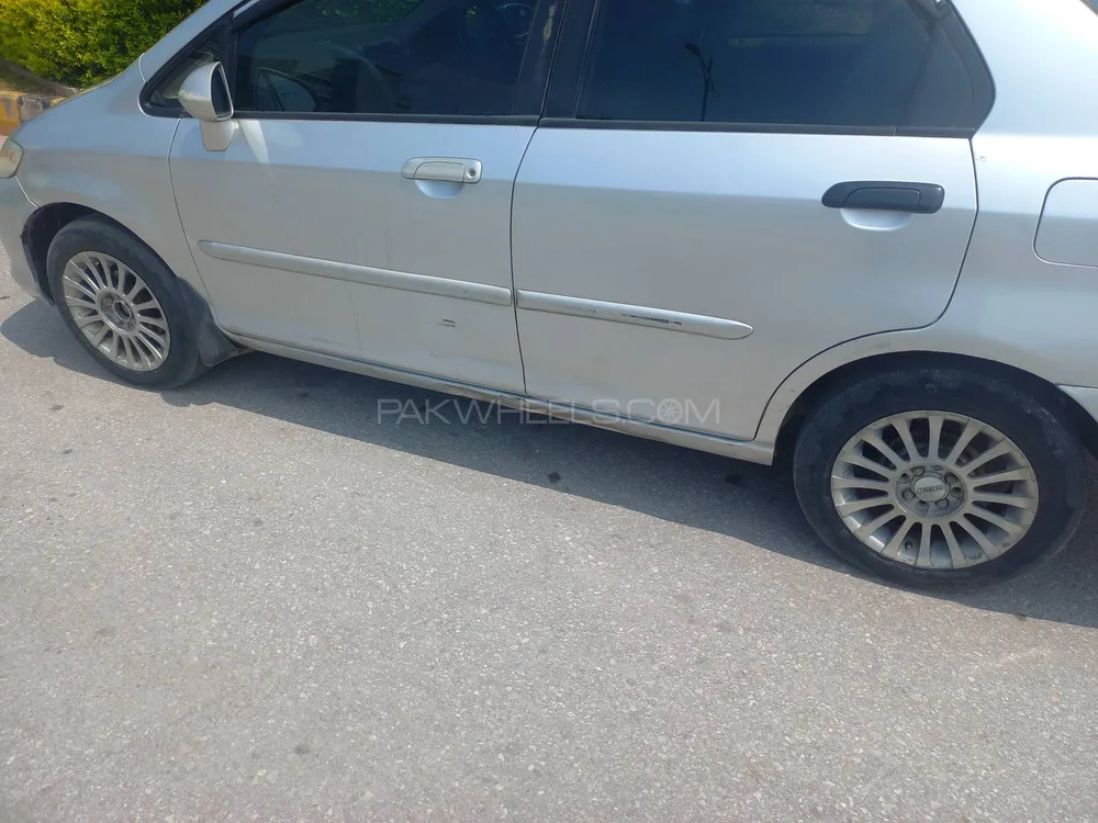 Honda City 2005 for Sale in Islamabad Image-1