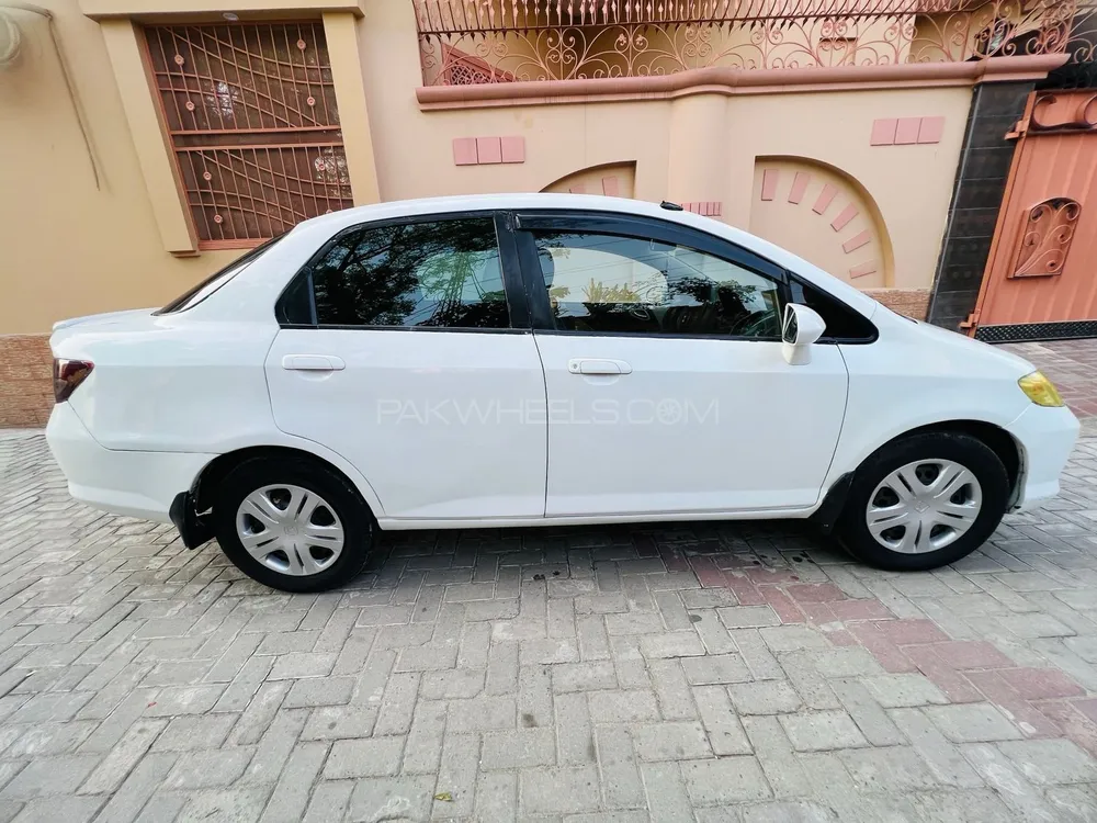 Honda City 2005 for Sale in Kharian Image-1
