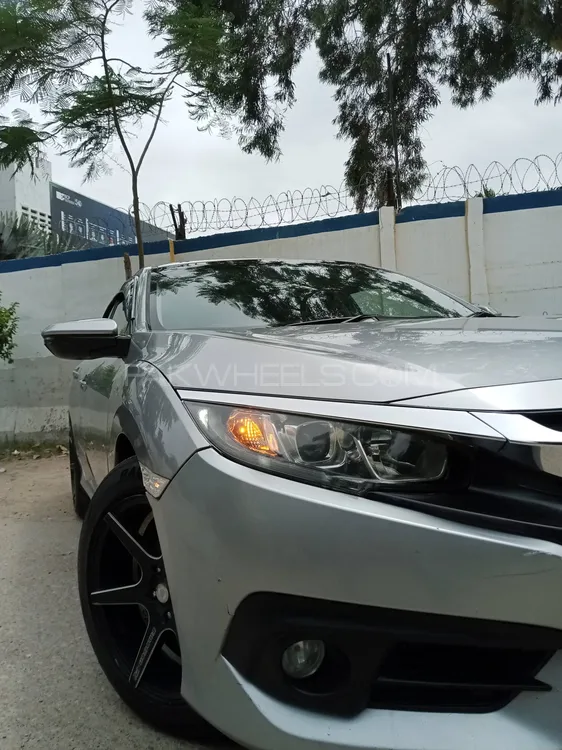 Honda Civic 2018 for Sale in Karachi Image-1