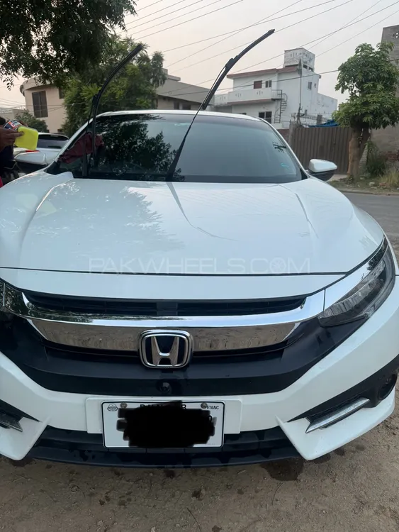 Honda Civic 2019 for Sale in Lahore Image-1