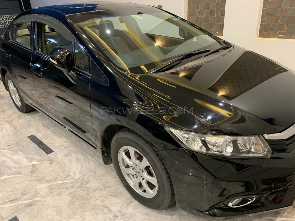 Honda Civic 2015 for Sale in Peshawar Honda Civic 2015 for Sale in Peshawar Image-3