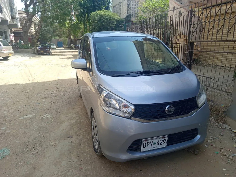 Nissan Dayz 2015 for Sale in Karachi Image-1