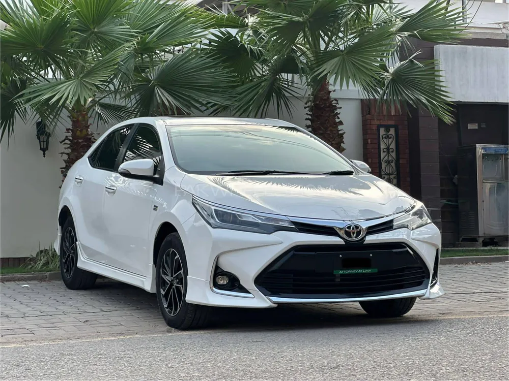Toyota Corolla 2023 for Sale in Multan Image-1