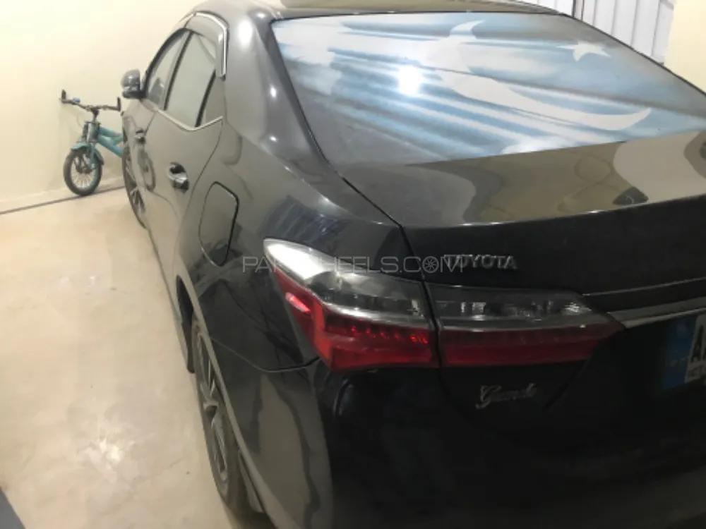 Toyota Corolla 2018 for Sale in Faisalabad Image-1
