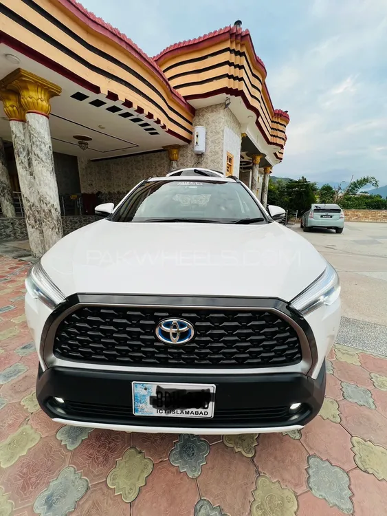 Toyota Corolla Cross 2024 for Sale in Islamabad Image-1