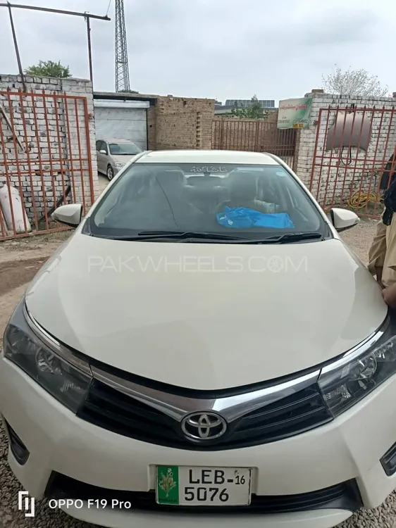 Toyota Corolla 2016 for Sale in Peshawar Image-1