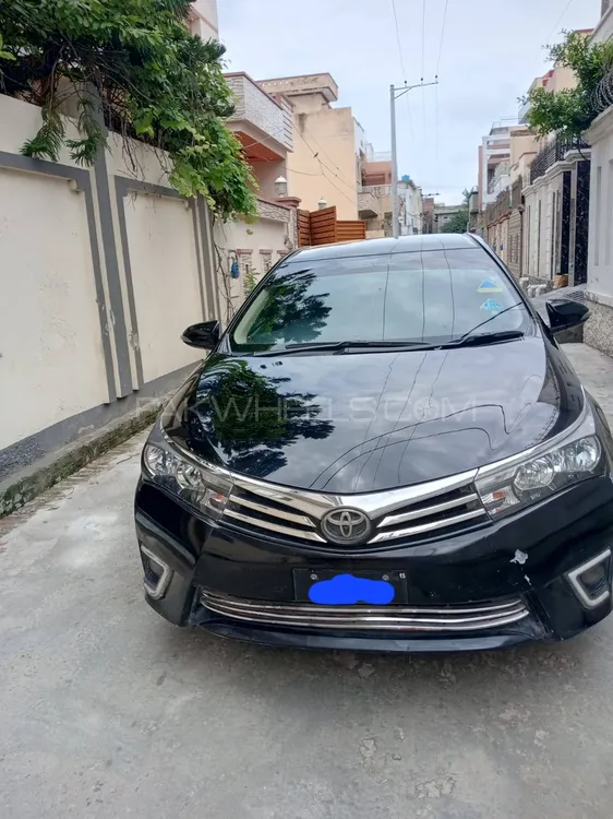 Toyota Corolla 2015 for Sale in Gujrat Image-1
