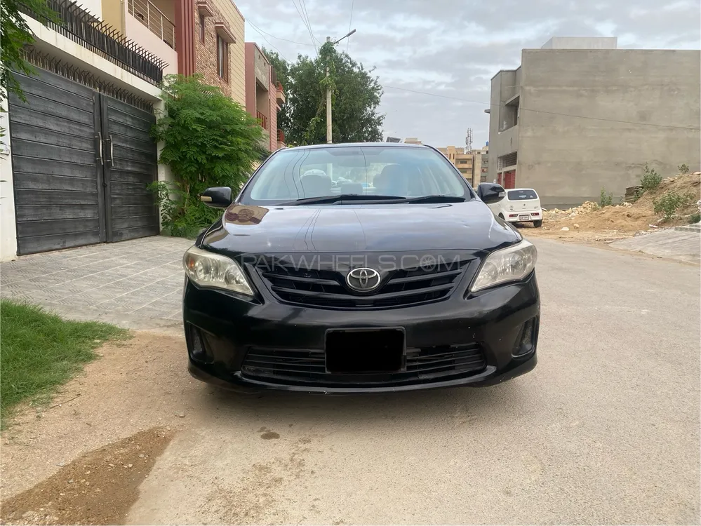 Toyota Corolla 2014 for Sale in Karachi Image-1