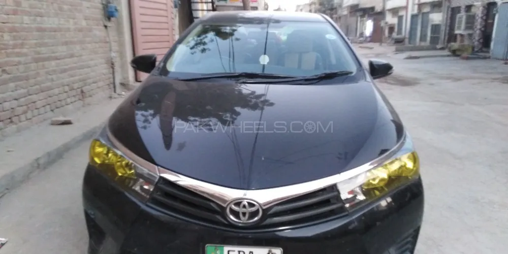 Toyota Corolla 2015 for Sale in Faisalabad Image-1