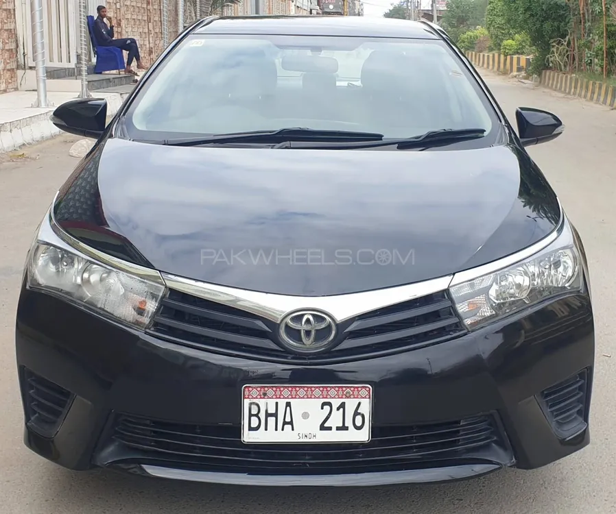 Toyota Corolla 2016 for Sale in Karachi Image-1
