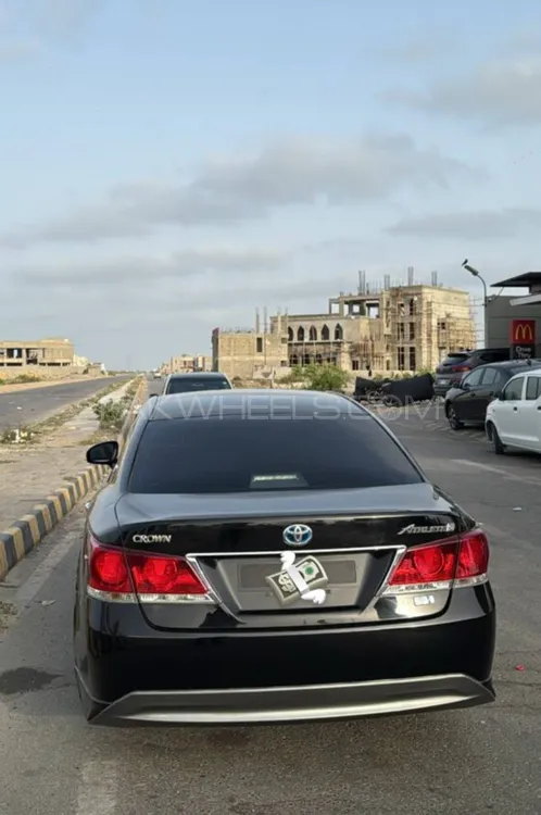 Toyota Crown 2014 for Sale in Karachi Image-1