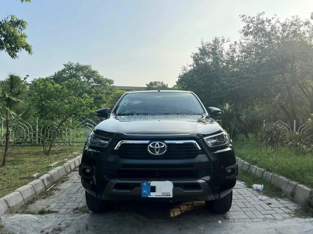 Toyota Hilux 2022 for Sale in Islamabad Image-1