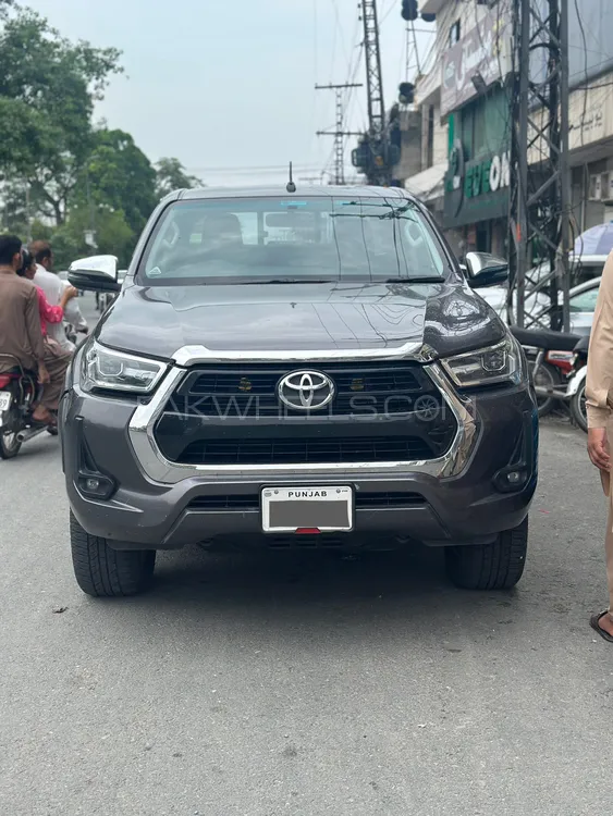 Toyota Hilux 2021 for Sale in Lahore Image-1