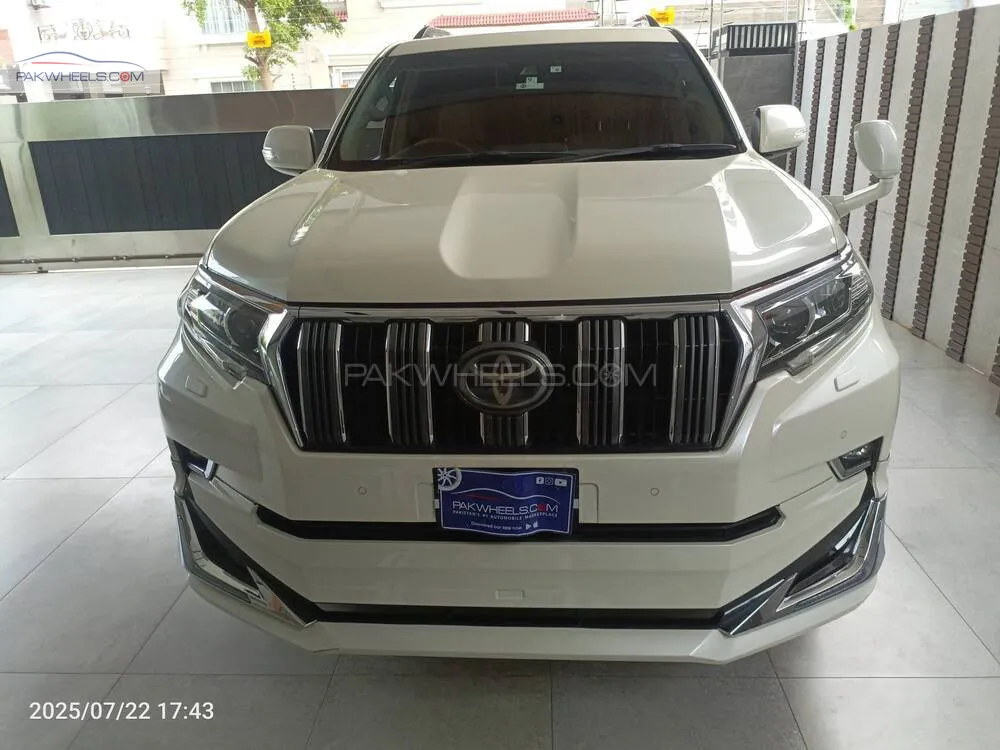 Toyota Prado 2018 for Sale in Lahore Image-1