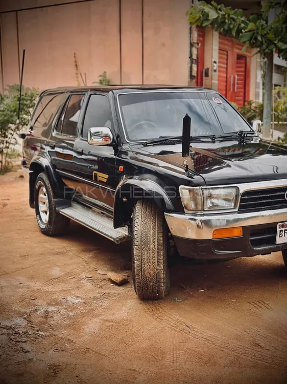 Toyota Surf 1995 for Sale in Karachi Image-1