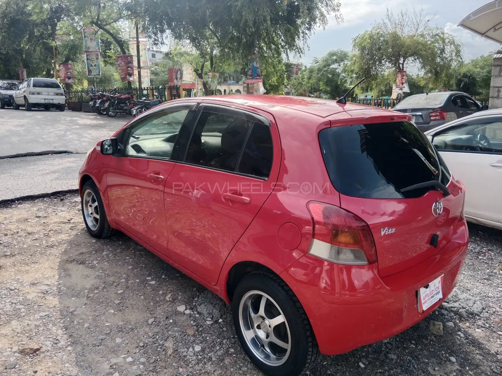 Toyota Vitz 2007 for Sale in Islamabad Image-1