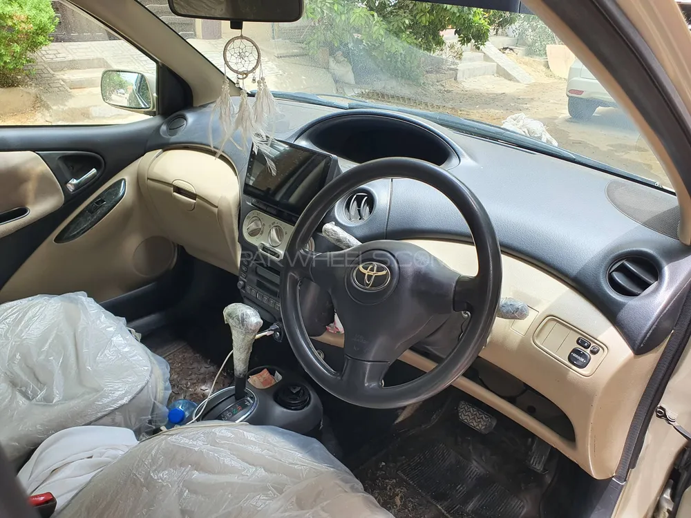 Toyota Vitz 2003 for Sale in Quetta Image-1