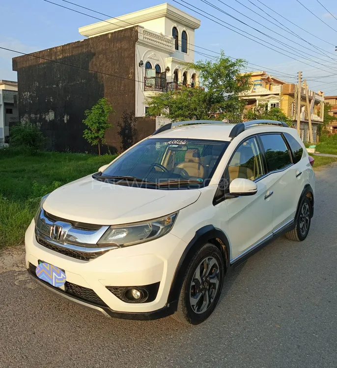 Honda BR-V 2017 for Sale in Islamabad Image-1