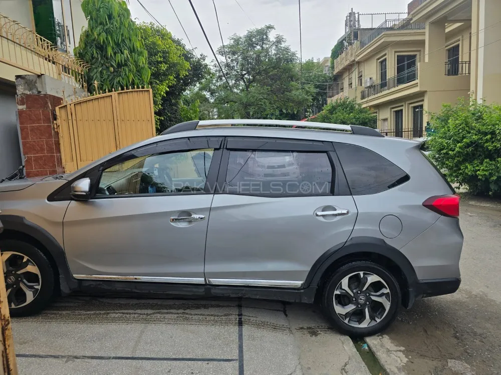 Honda BR-V 2021 for Sale in Lahore Image-1