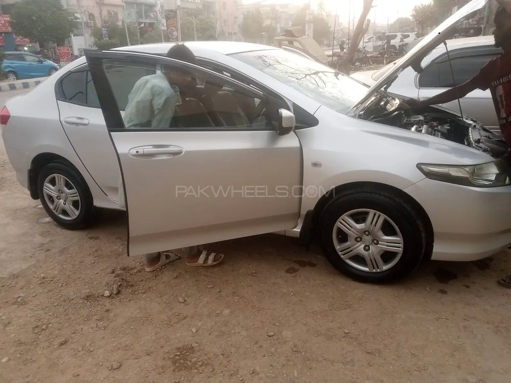 ہونڈا سٹی 2011 for Sale in کراچی Image-1