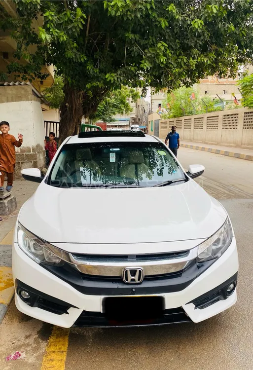 Honda Civic 2017 for Sale in Karachi Image-1