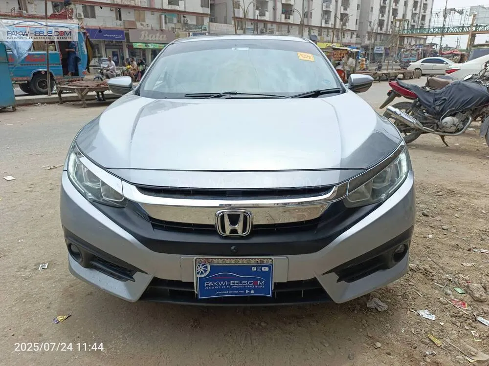Honda Civic 2018 for Sale in Karachi Image-1