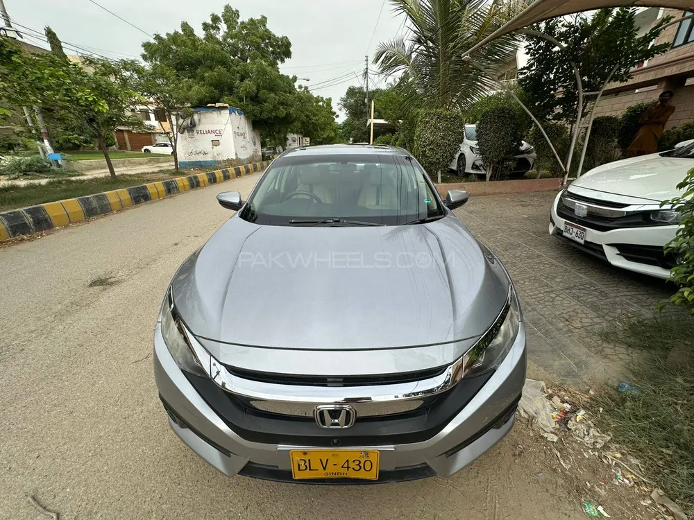 Honda Civic 2018 for Sale in Karachi Image-1
