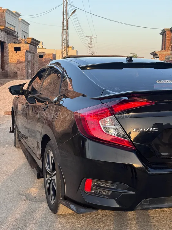 Honda Civic 2018 for Sale in Rahim Yar Khan Image-1