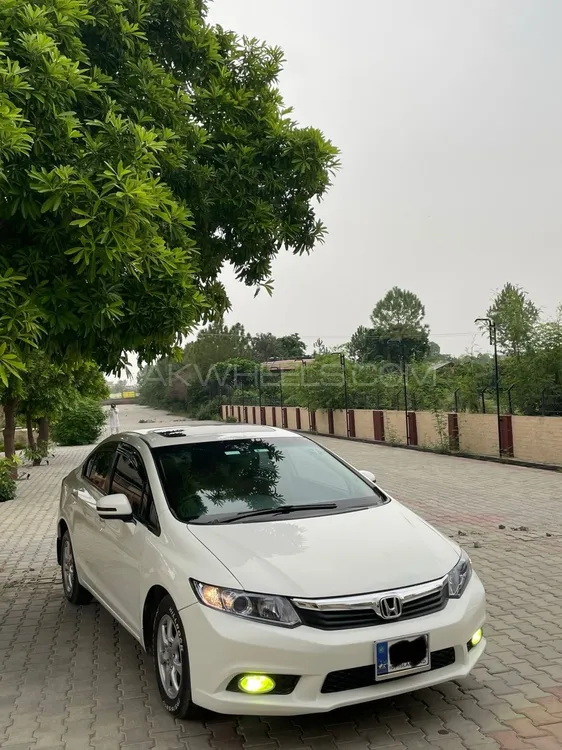 Honda Civic 2014 for Sale in Peshawar Image-1