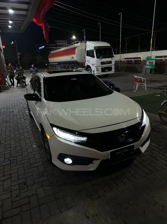 Honda Civic 2016 for Sale in Lahore Image-1