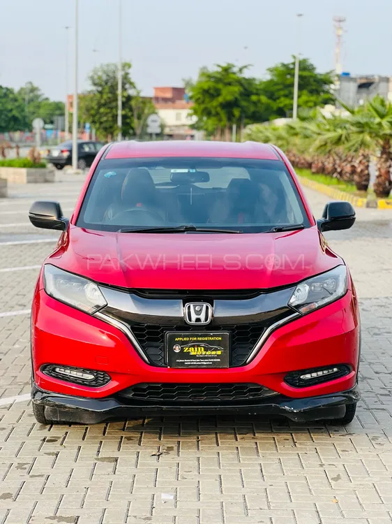 Honda Vezel 2016 for Sale in Lahore Image-1