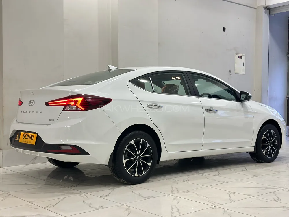 Hyundai Elantra 2024 for Sale in Karachi Image-1