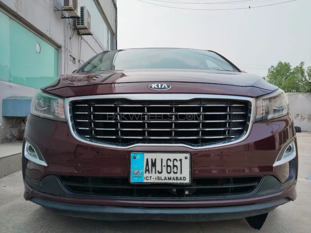 کِیا کارنیول 2019 for Sale in فیصل آباد Image-1