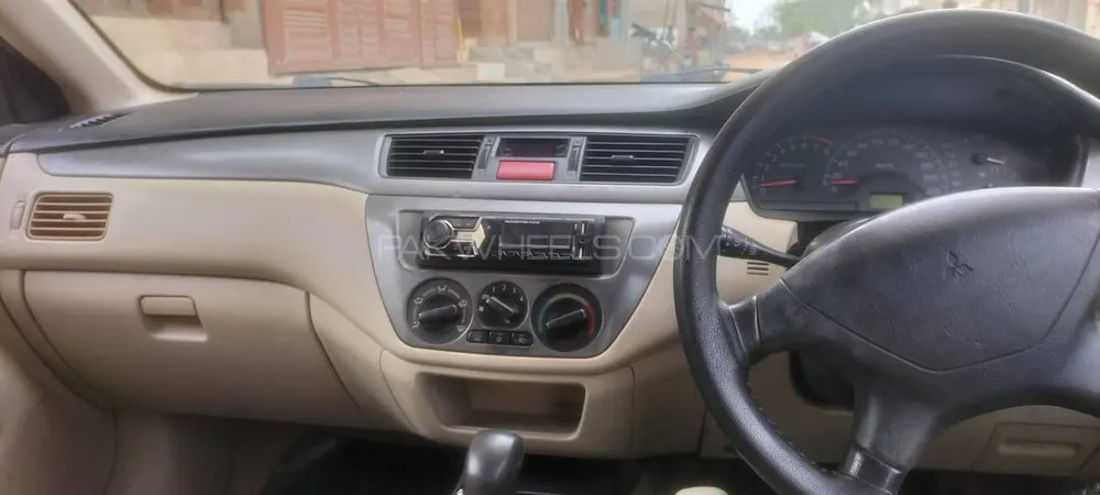 Mitsubishi Lancer 2005 for Sale in Karachi Image-1