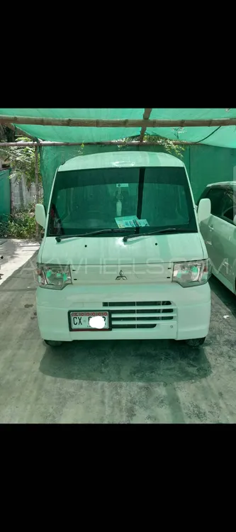 Mitsubishi Minicab 2012 for Sale in Karachi Image-1
